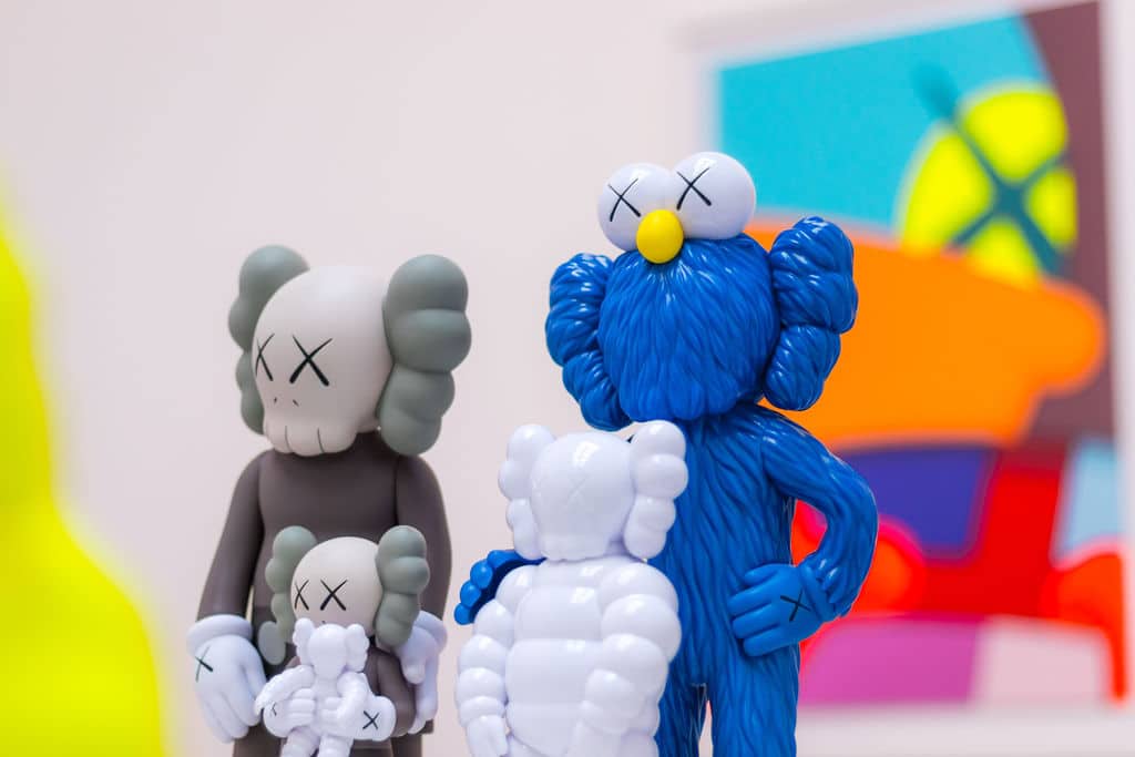 KAWS FAMILY BROWN BLUE WHITE | www.myglobaltax.com