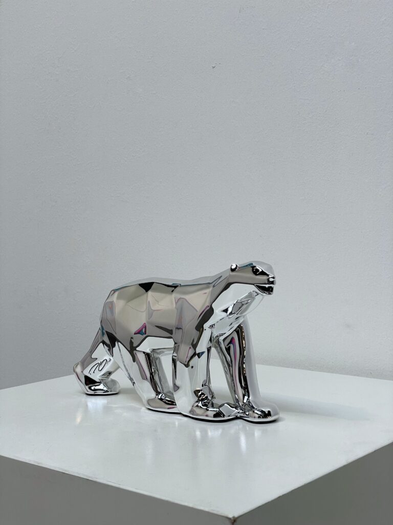 Ours Pompon x Orlinski – Chrome Zilver