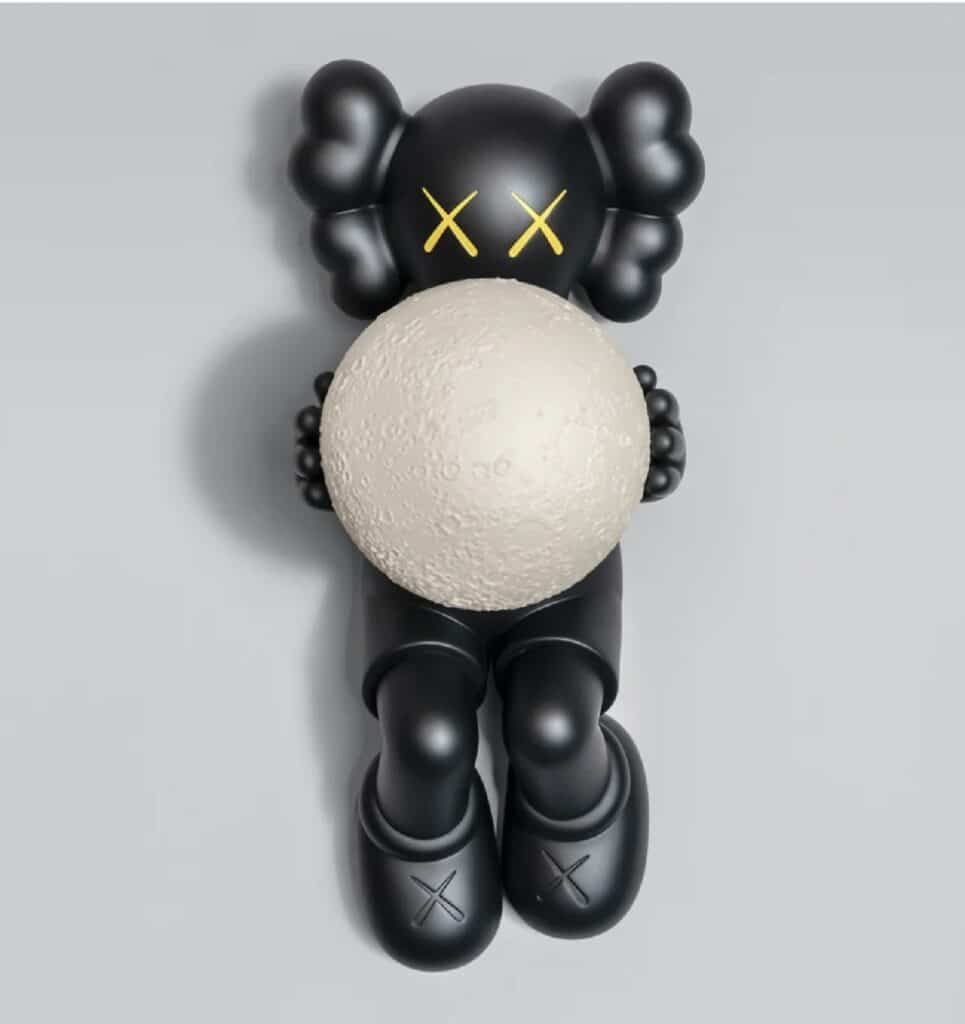 Holiday Shanghai – Black